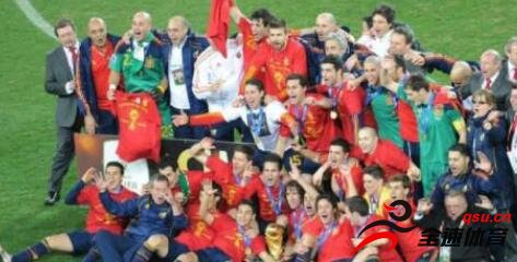 2014年的世界杯预示着西班牙王朝的陨落