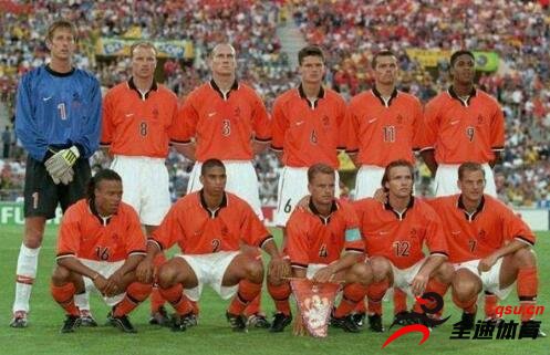 谁能想到巴西队在98年世界杯半决赛上干掉了荷兰队？