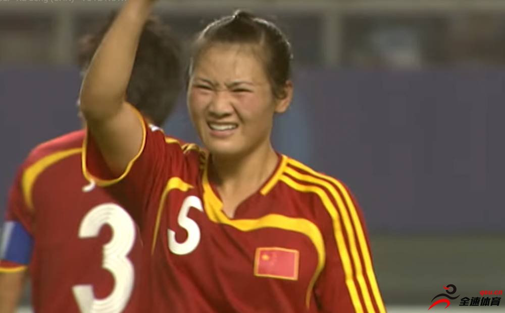 女足世界杯历史最佳球候选：宋晓丽07世界波入选