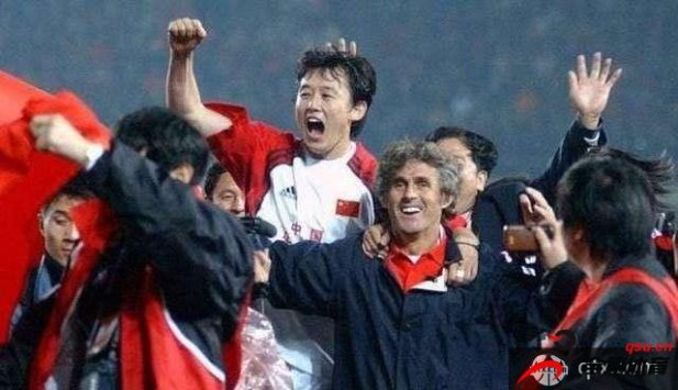 <b>2002年的中国男足阵容足以被载入史册</b>