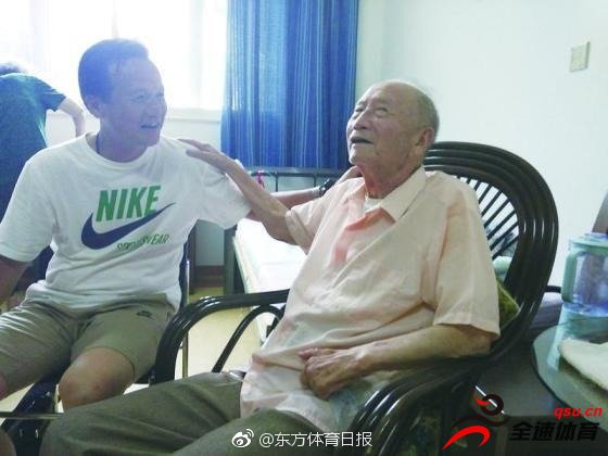中国足坛名宿方纫秋去世，享年90岁