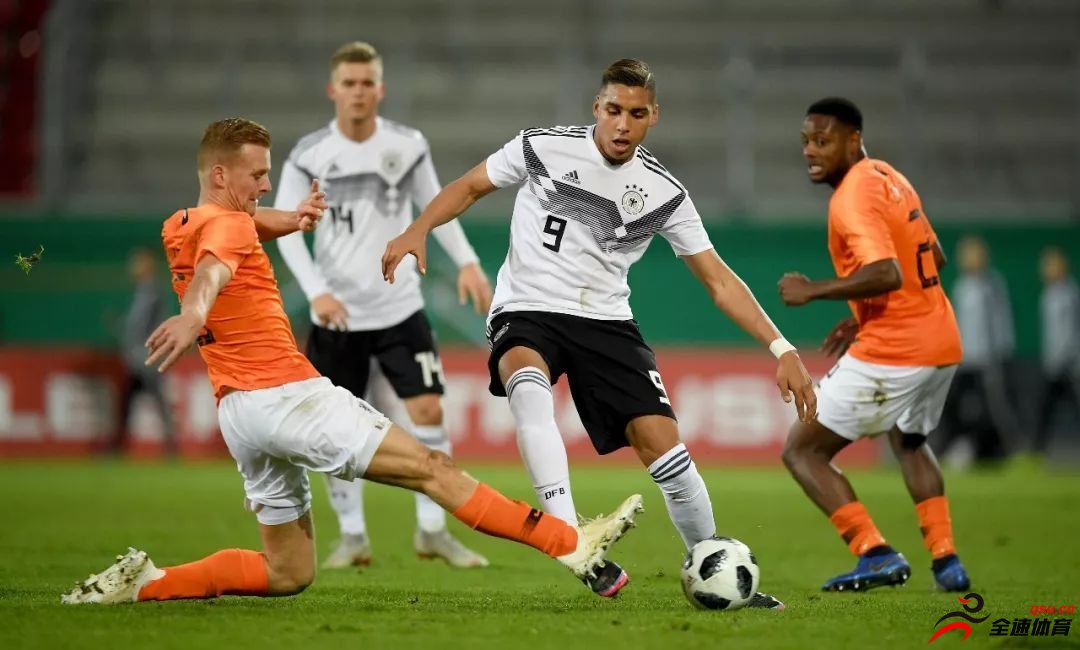 德国U21在友谊赛以3-0完胜荷兰U21