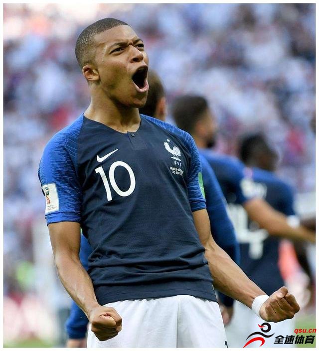 年仅19岁的姆巴佩就穿上了法国队的10号球衣