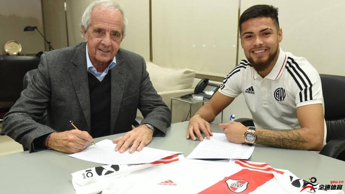 河床官方近日宣布签下智利国家队球员保罗-迪亚斯