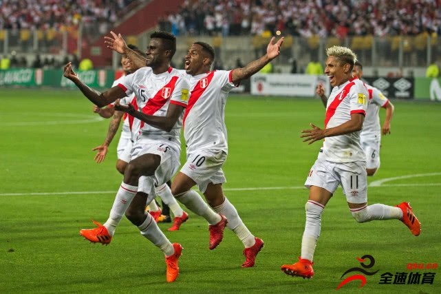 世界杯预选赛：秘鲁主场2-0完胜新西兰
