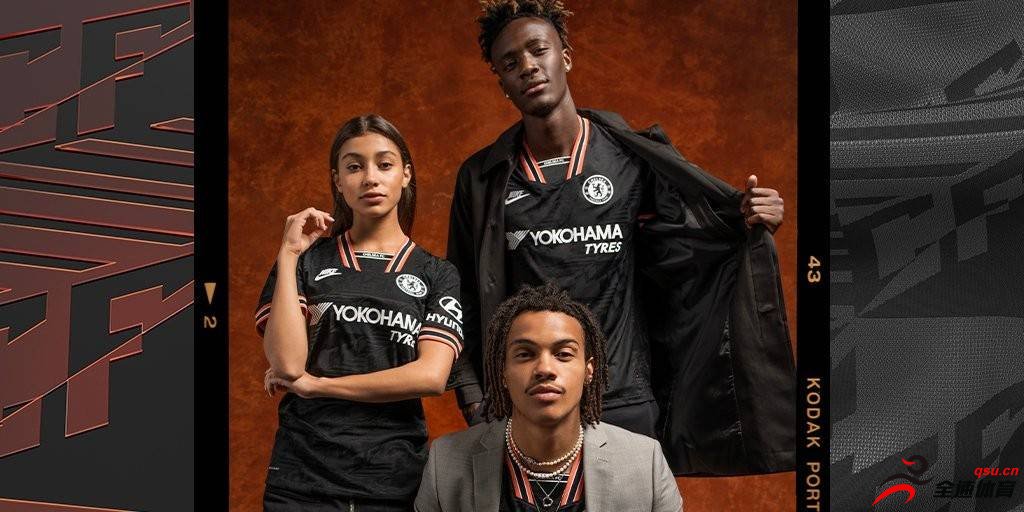 切尔西官方发布了本赛季的第三套队服，这款球衣以黑色为主体