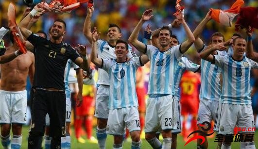 世界杯荷兰vs阿根廷双方公布首发阵容
