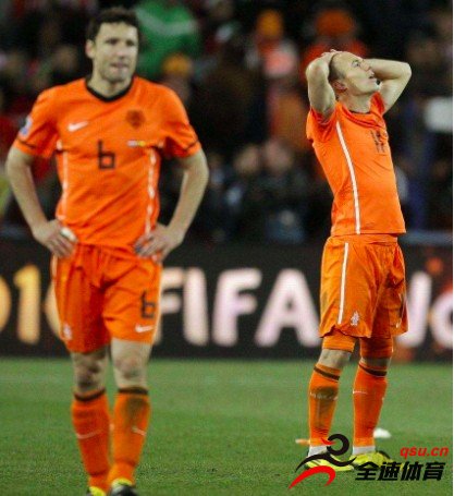 回忆2010年西班牙荷兰世界杯决赛