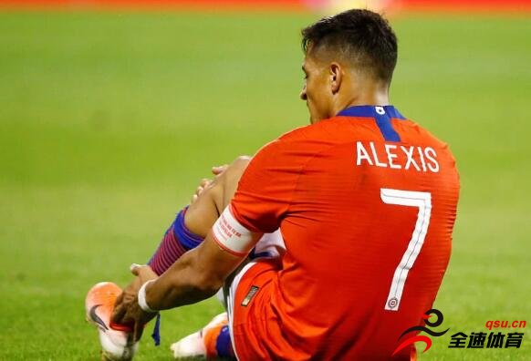 智利国家队官方宣布,桑切斯受伤提前回AC米兰