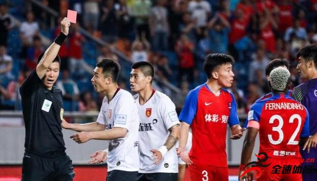 因在足协杯中肘击对手，华夏门将耿晓峰被足协禁赛3场