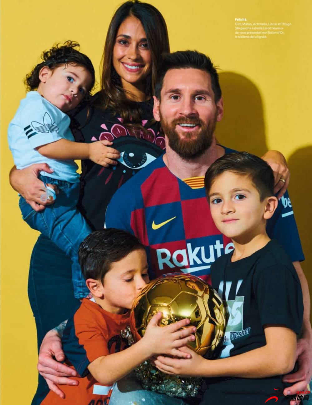 法国足球发布梅西与家人一同拍摄的写真得到了众多球迷好评