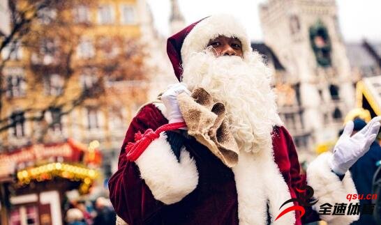 阿拉巴：以圣诞老人的身份漫步在圣诞市场让我很放松