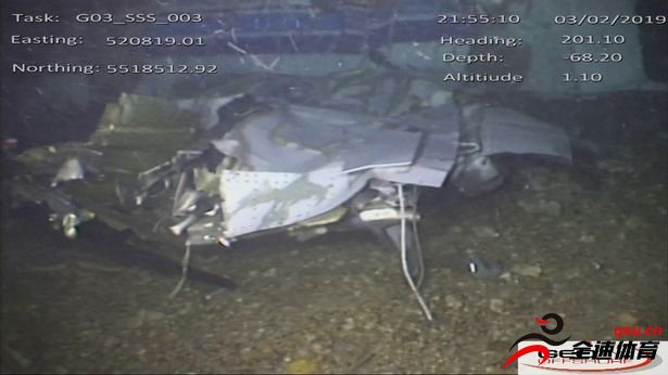 萨拉空难惊人进展：飞行员的尸体目前尚未找到