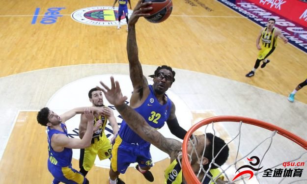 阿马雷-斯塔德迈尔违反了以色列篮球联赛制定的隔离期规定