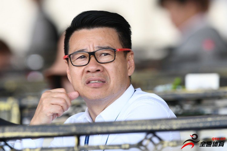 青岛黄海俱乐部官方宣布，吴金贵出任球队新任主教练
