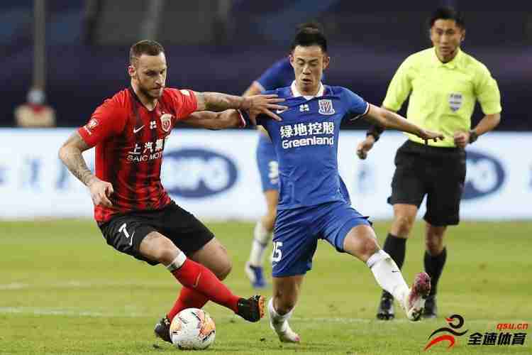 《北京青年报》发文点评了本赛季备受争议的本土裁判