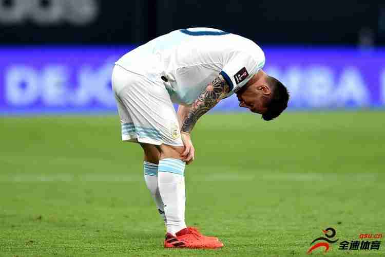 梅西在对阵巴拉圭比赛中肠胃出现不适，球员患有慢性鼻窦炎
