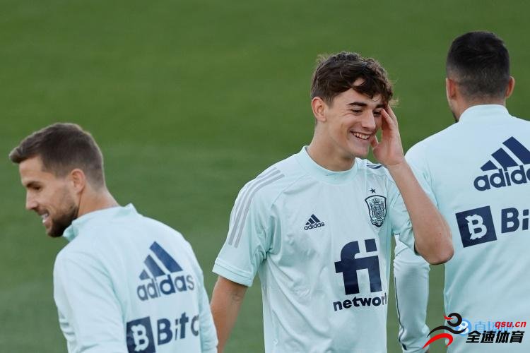 加维将成为西班牙最年轻的大赛出场球员